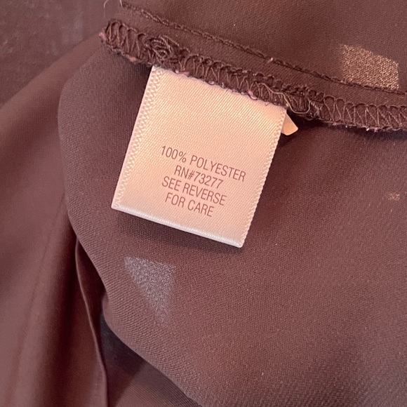 ✨EUC✨ CANDIE’S LONG SLEEVE BLACK BLOUSE WITH SHOULDER CUTOUTS 🖤✨ - Picture 5 of 5